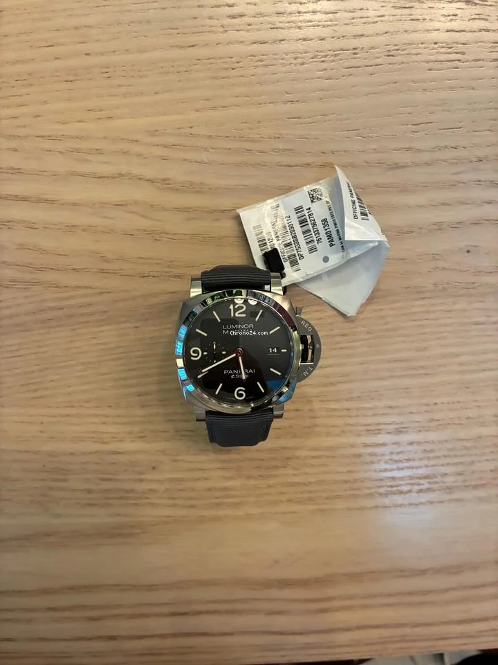 Panerai Luminor Marina Full set, original packaging, never worn, personalised