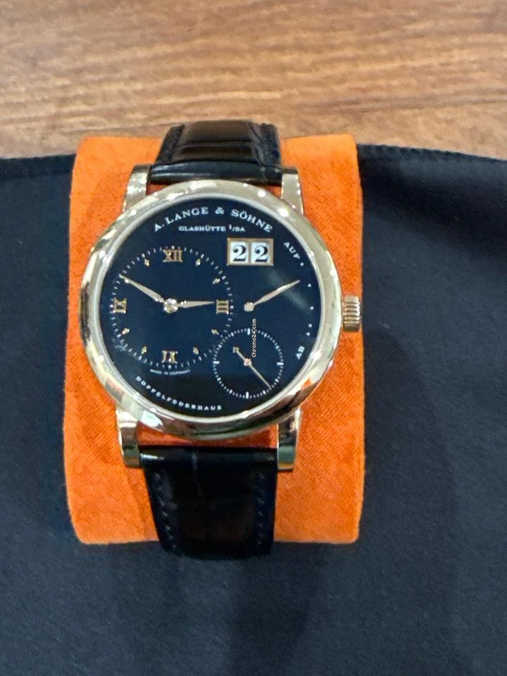 A. Lange & S?hne Lange 1